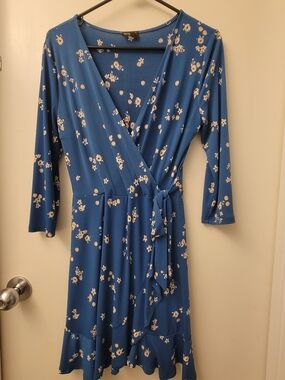 Muse Petite Blue Floral Faux Wrap Midi Dress with Waist Tie